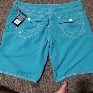 Swimming board shorts